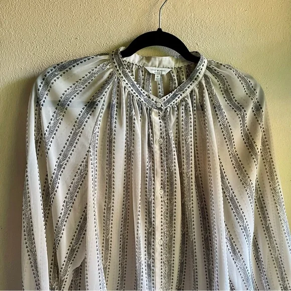 Lucky Brand Romantic Poet's Blouse. Sheer. Cream and Black. Medium - Picture 9 of 10